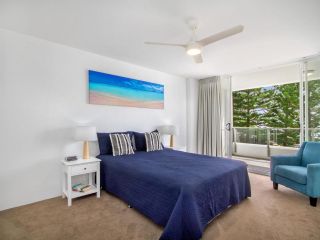 Rainbow Pacific unit 10 - Beachfront Rainbow Bay Apartment, Gold Coast - 5