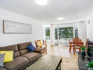 Rainbow Pacific Unit 9 - Right on the beach in Rainbow Bay Coolangatta Gold Coast Apartment, Gold Coast - 1