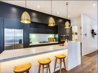 ReadySet Apartments at Glasshouse Apartment, Melbourne - 4