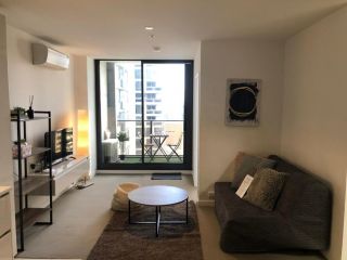 ReadySet Apartments at Upper West Side Apartment, Melbourne - 3