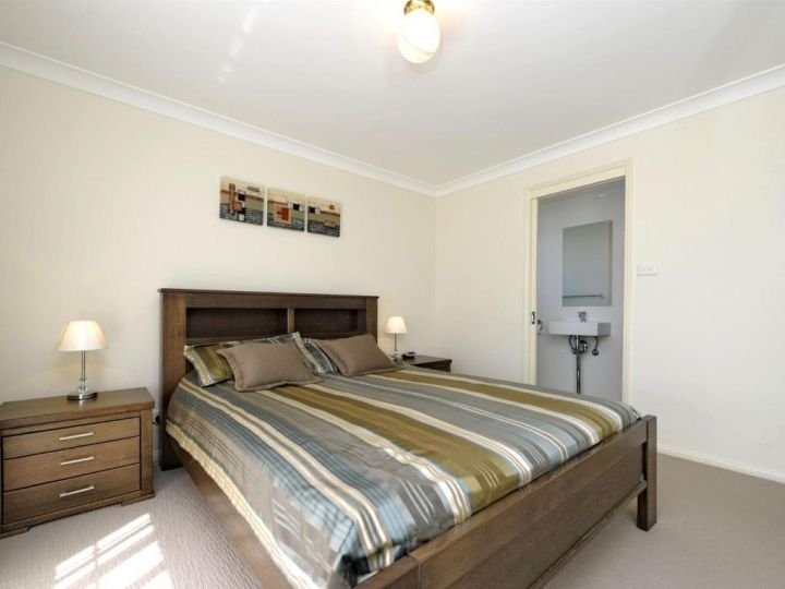 Reef Close, 1/2 Guest house, Fingal Bay - imaginea 8