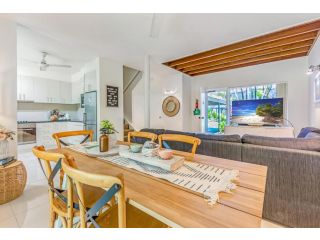 Reeforestâ˜†2 poolsâ˜†spaâ˜†hammockâ˜†scootersâ˜†WiFiâ˜†Netflixâ˜†parkingâ˜† Villa, Port Douglas - 2