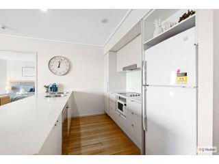 Resort and Spa Dual Unit 2304 Apartment, Kingscliff - 5