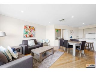 Resort and Spa Dual Unit 2304 Apartment, Kingscliff - 3