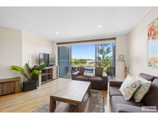 Resort and Spa Dual Unit 2304 Apartment, Kingscliff - 4