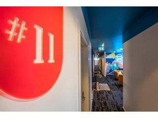 Royal Hotel by Nightcap Social Hotel, Melbourne - 4