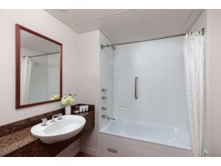 Rydges Bankstown Hotel, Bankstown - 3