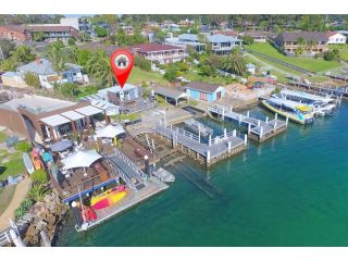 Sail On In Boatshed Guest house, Huskisson - 1