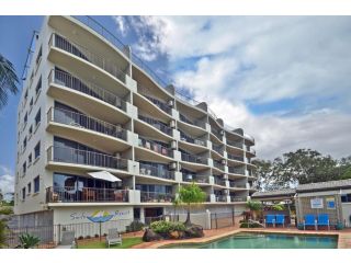 Sails Resort Golden Beach Aparthotel, Caloundra - 3