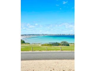 SALT @ North Beach WALLAROO (absolute beachfront) Guest house, Wallaroo - 4