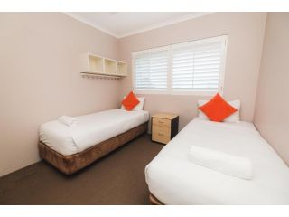 Sanctuary Lake Apartments Aparthotel, Gold Coast - 4