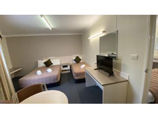 Sapphire City Motor Inn Hotel, Inverell - 5