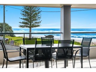 Sea Breeze - Lennox Head Apartment, Lennox Head - 2