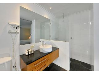 Sea Side 508 Apartment, Mandurah - 5