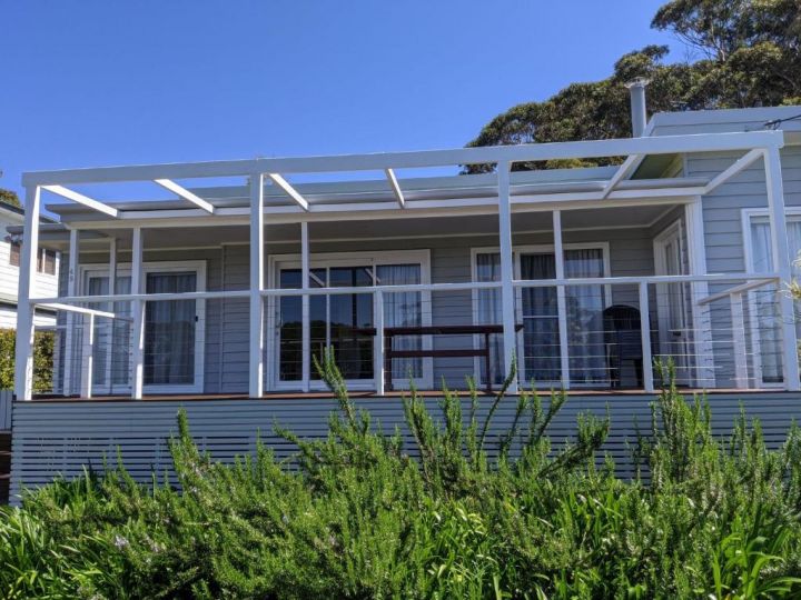 Seagrass Beach House at Hyams 4pm Check Out Sundays Guest house, Hyams Beach - imaginea 4