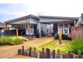 Seagrass Villas dogs by negotiation Bed and breakfast, Normanville - thumb 2