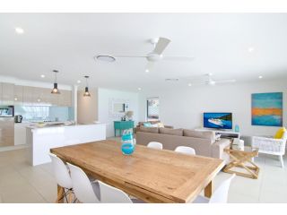 Sentosa on Tugun - Beachfront 5 Bedroom Guest house, Gold Coast - 5