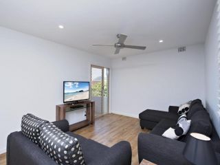 Shoal Bay Road, Del Rae, Unit 18, 25 Apartment, Shoal Bay - 3