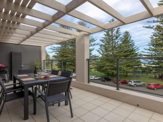 Shore to Please - comfort, cafes and beaches Guest house, Kiama - 5