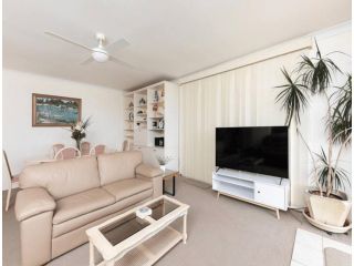 Shoreline Unit 6 Apartment, Tuncurry - 1