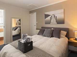 Silvertrees 4 - McLure Circuit, Jindabyne Guest house, Jindabyne - 5