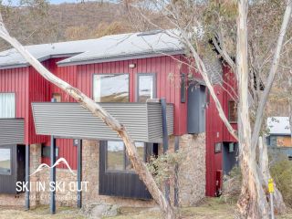 Ski In Ski Out 5 Chalet, Thredbo - 1