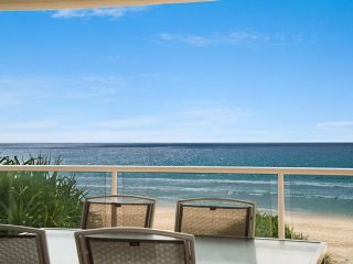 Solaya Unit 6 - Absolute beachfront apartment in Tugun, Gold Coast Apartment, Gold Coast - 1