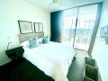 Spacious 1 bedroom apartment with pool, gym, views Apartment, Brisbane - thumb 8