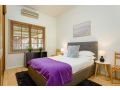 Spacious 3-Bed Mid Century Home Near CBD Guest house, Sydney - thumb 11