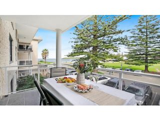 St Tropez Beachside Luxe Apartment, Kiama - 5