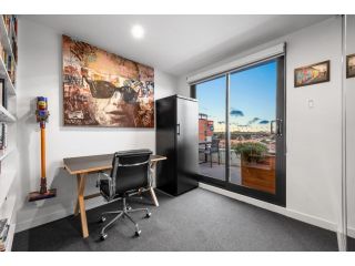 StayCentral - East Brunswick Penthouse with Study Apartment, Melbourne - 1