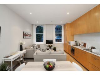 StayCentral - Merigold on Collins Apartment, Melbourne - 1