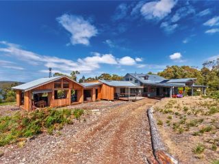 Bruny Island Lodge Guest house, South Bruny - 1