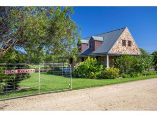 Stone Cottage Guest house, Milton - 1