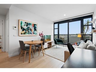 Stunning Modern 2 bedroom Apartment Unit with BBQ Apartment, Melbourne - 2