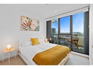 Stylish 2-Bed Apartment Cremorne Apartment, Melbourne - 5