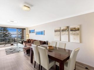 Sundeck, Unit 8/51 Ronald Avenue Apartment, Shoal Bay - 2