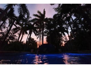 Sunset View Broome - Family Poolside Retreat Guest house, Western Australia - 1