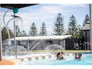 Surf Beach Holiday Park Accomodation, Kiama - 1