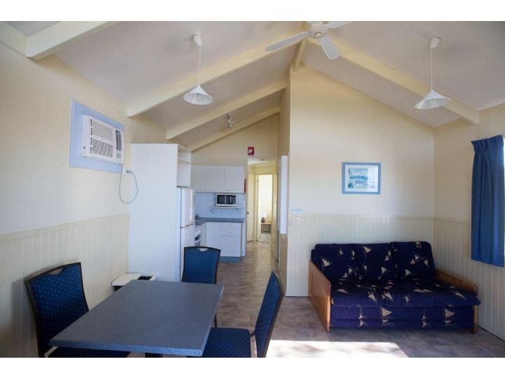 Surf Beach Narooma Holiday Park Accomodation, Narooma - imaginea 19