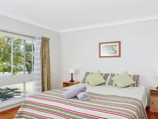 Surf Beach Views - quiet position, close to beach Guest house, Kiama - 3