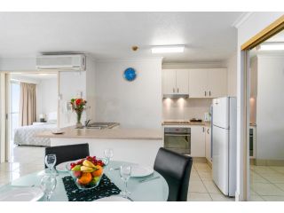 Surfers Beachside Holiday Apartments Aparthotel, Gold Coast - 4