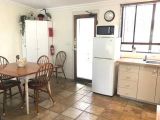 The Apartment - Moyston Guest house, Victoria - 4