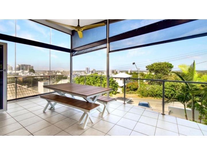 The Lookout Holiday Home, Beautiful Views! Guest house, Caloundra - imaginea 4