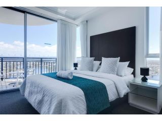 Apartment with Ocean Views Apartment, Gold Coast - 1