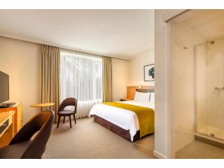 BEST WESTERN PLUS Travel Inn Hotel, Melbourne - 2