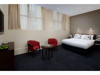 The Victoria Hotel Hotel, Melbourne - 3