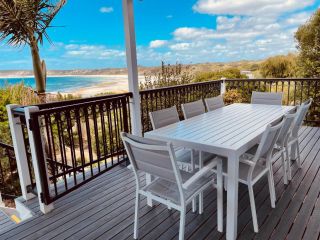 The Whitehouse Guest house, Emu Bay - 5