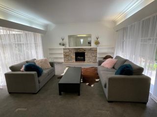 Three Bedroom Oasis to Brighton beach Guest house, Melbourne - 4